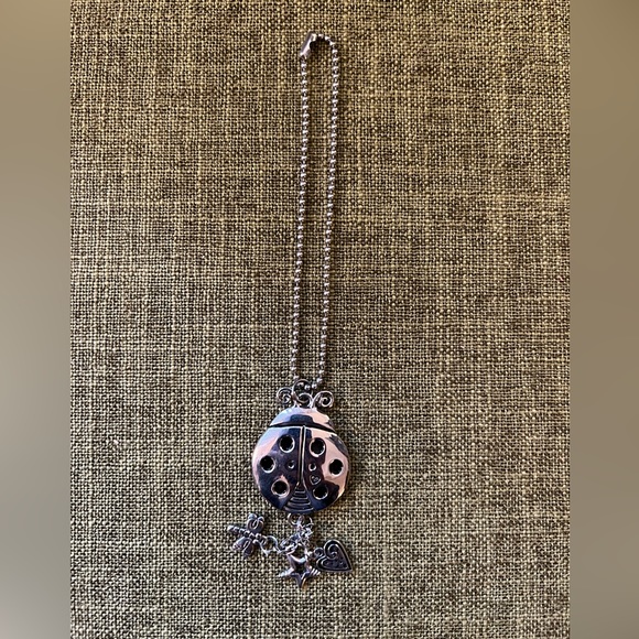 Lady Bug Charm - Picture 2 of 2